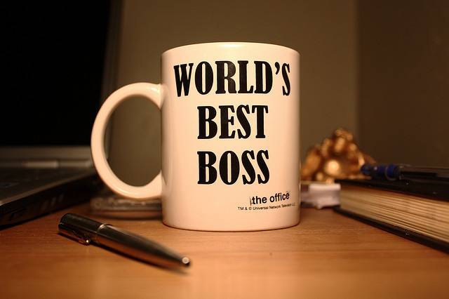 auf-diesem-bild-ist-eine-kaffeetasse-mit-beschriftung.png