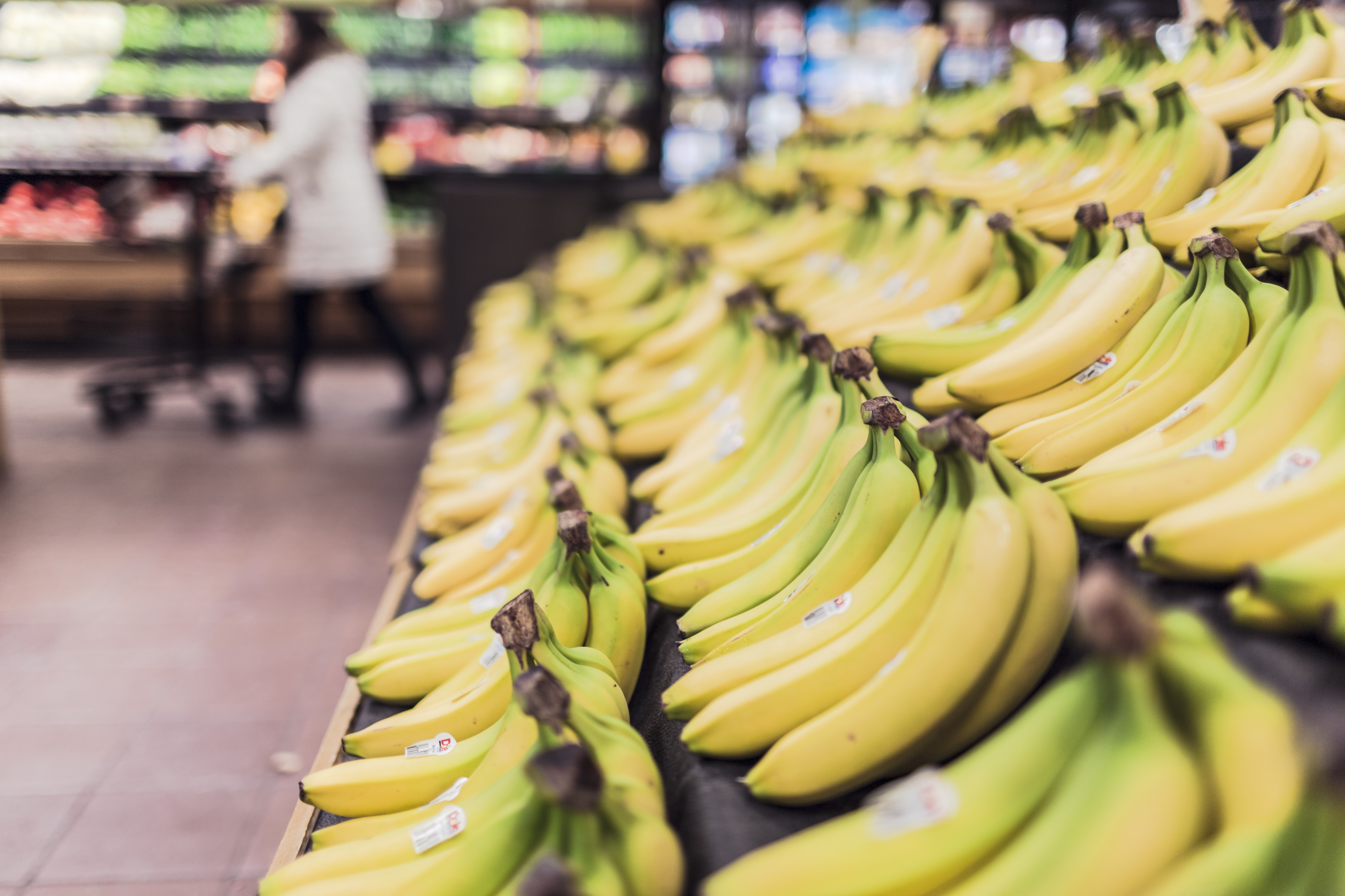 auf-diesem-bild-ist-der-obststand-eines-supermarktes.png
